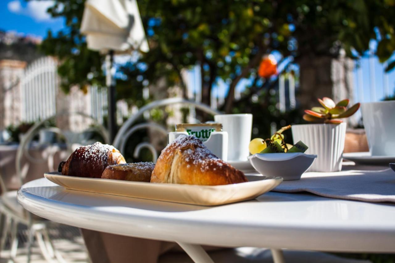 Sciccosa Guest House Taormina Exterior foto