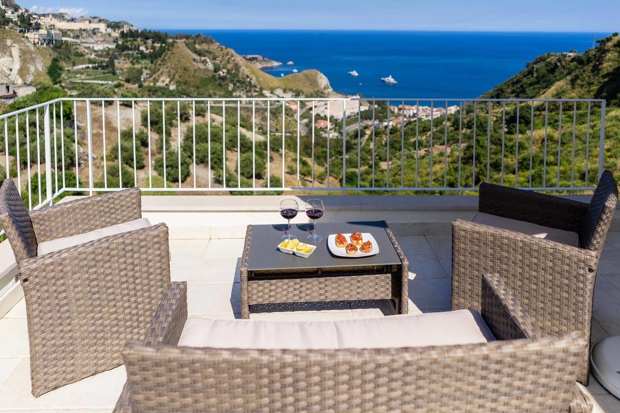 Sciccosa Guest House Taormina Exterior foto