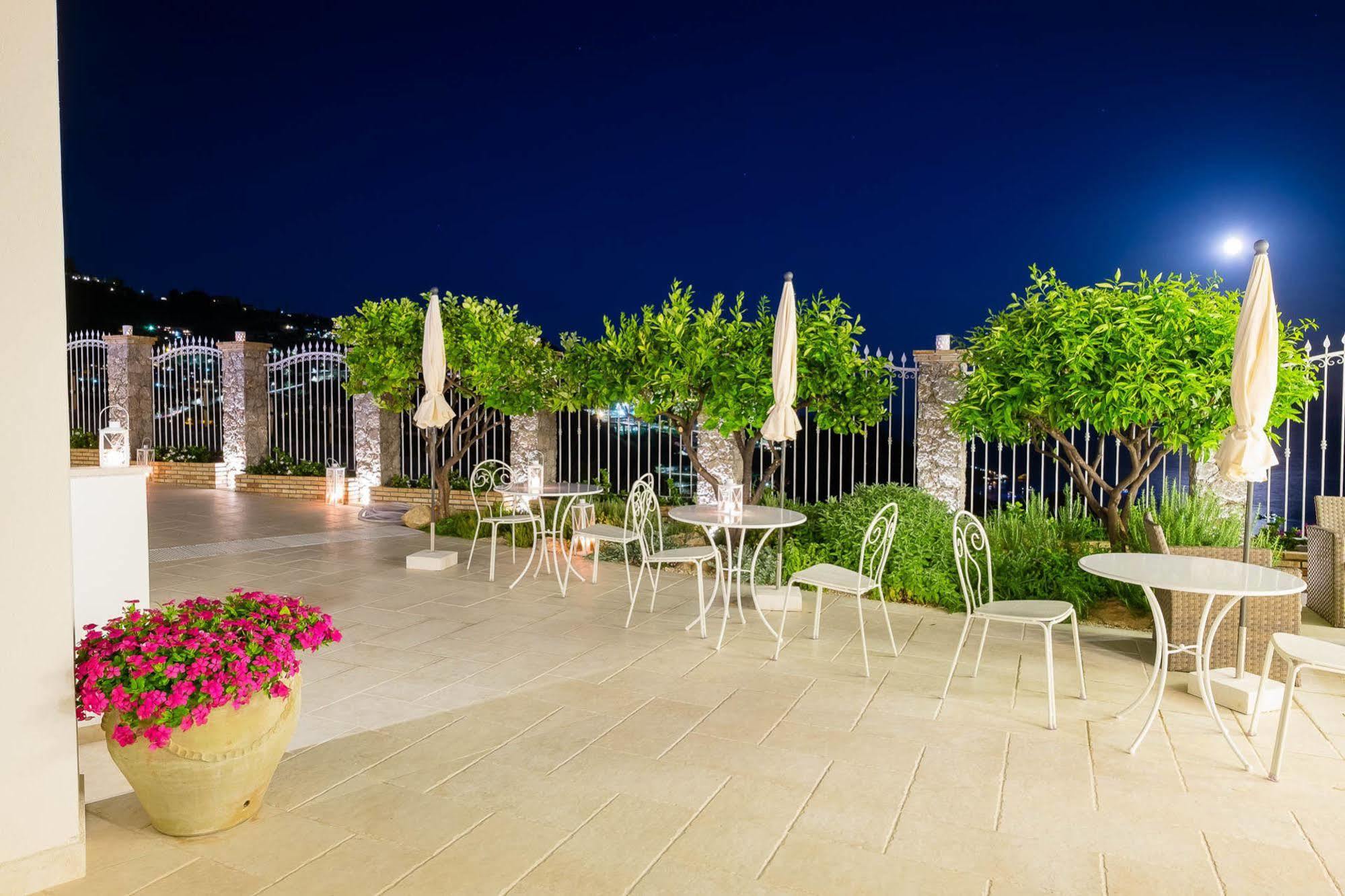 Sciccosa Guest House Taormina Exterior foto