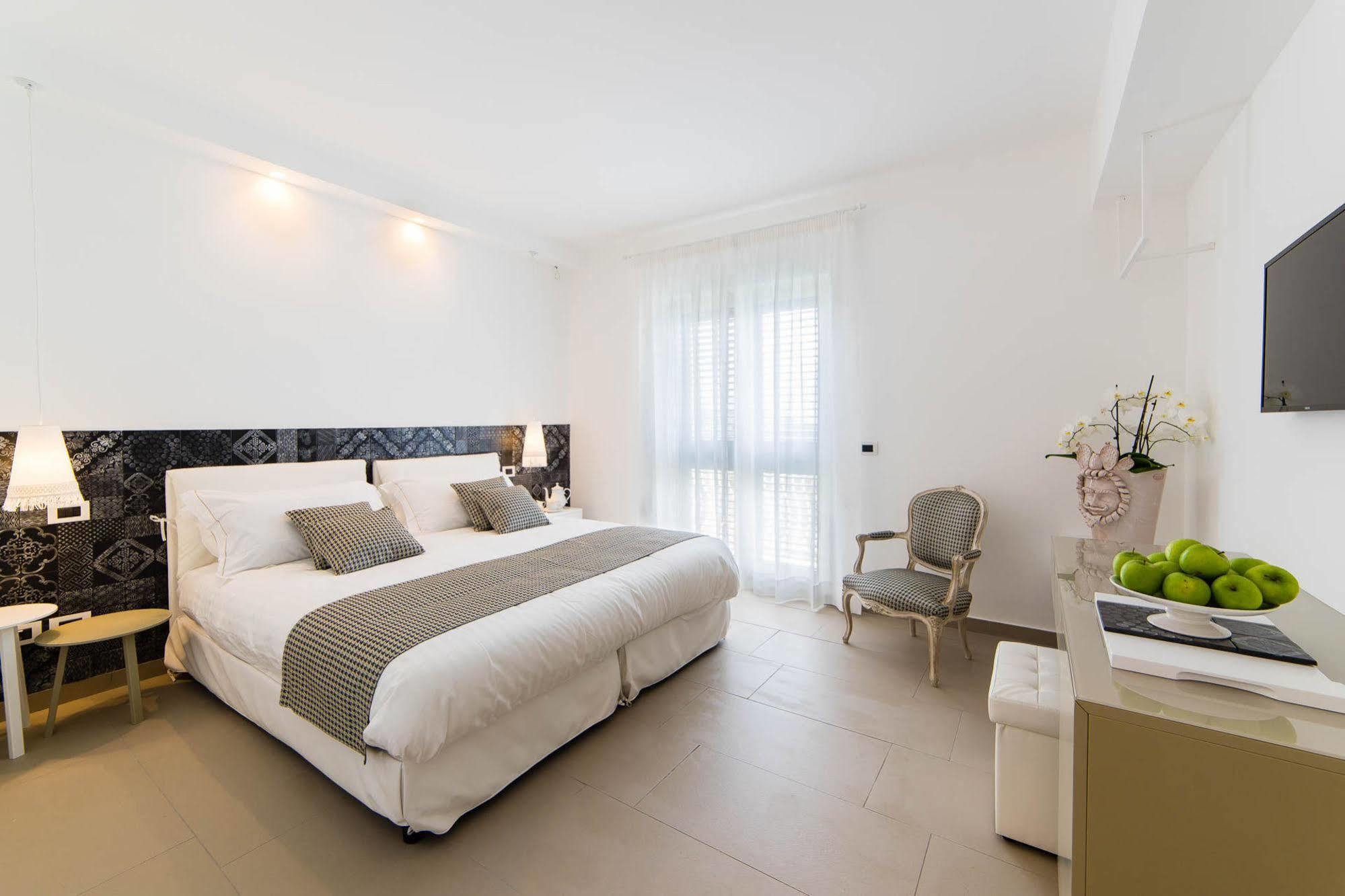 Sciccosa Guest House Taormina Exterior foto